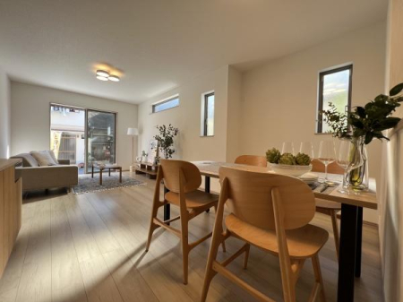 ���r���O�@-