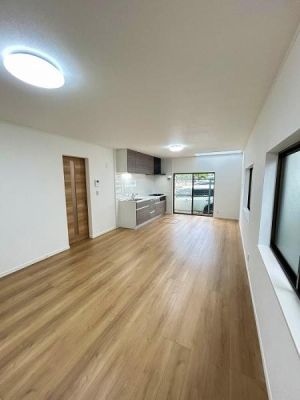 ���r���O�@-