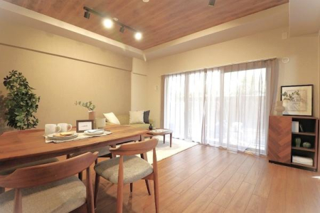 ���r���O�@-