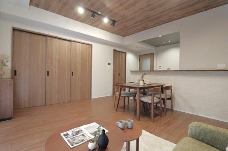 ���r���O�@-