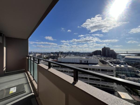 �Z�˂���̒��]�ʐ^�@-