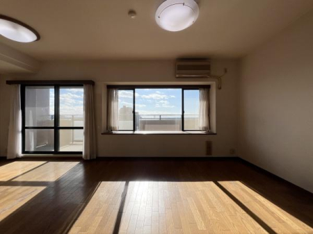 ���r���O�@-