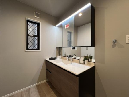 ���ʑ�E���ʏ��@-