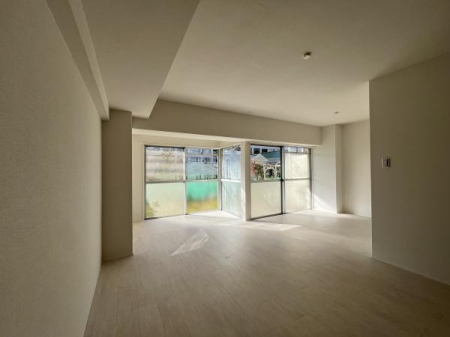 ���r���O�@-