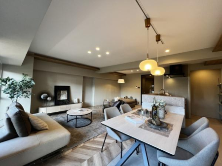 ���r���O�@-