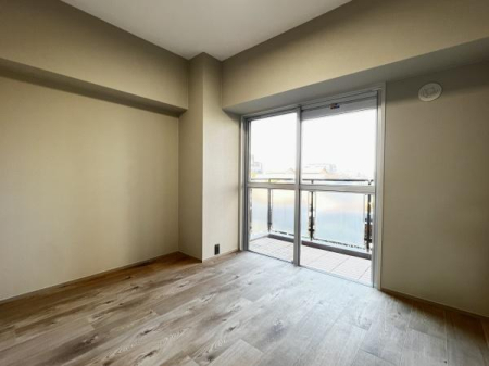 ���r���O�@-